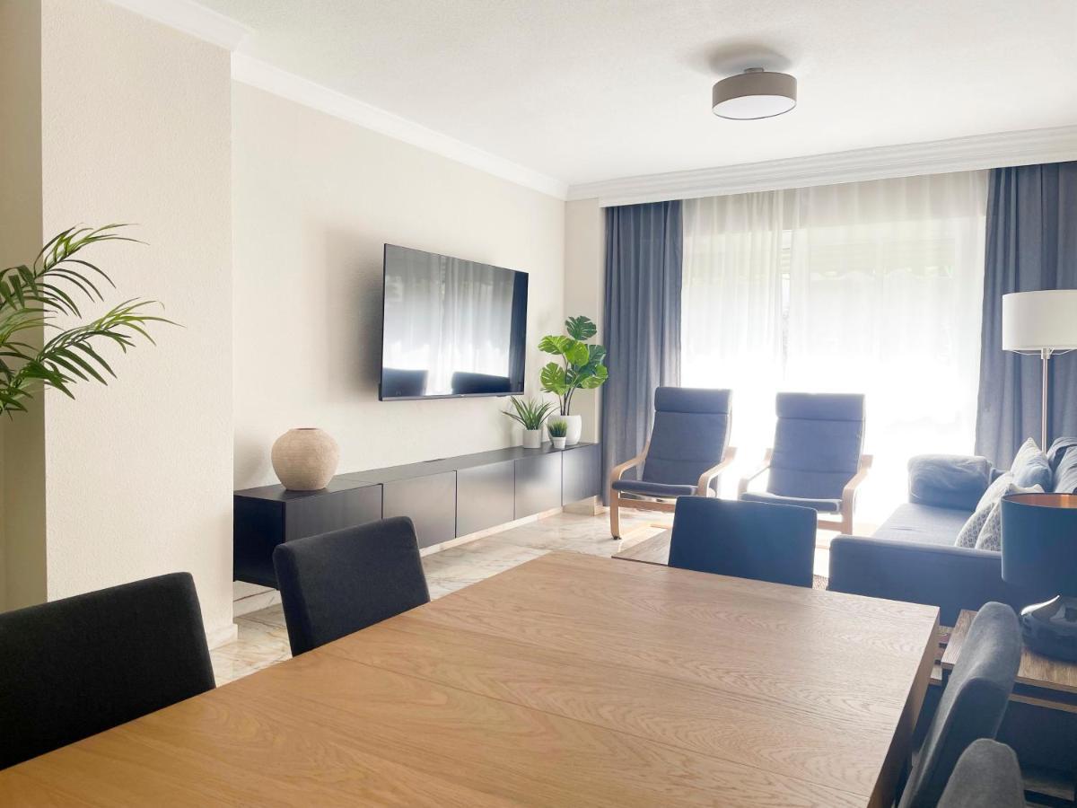 Holidays2Malaga Tomas De Echeverria 150 Mts To Beach & High Speed Wifi & Parking Lejlighed Eksteriør billede