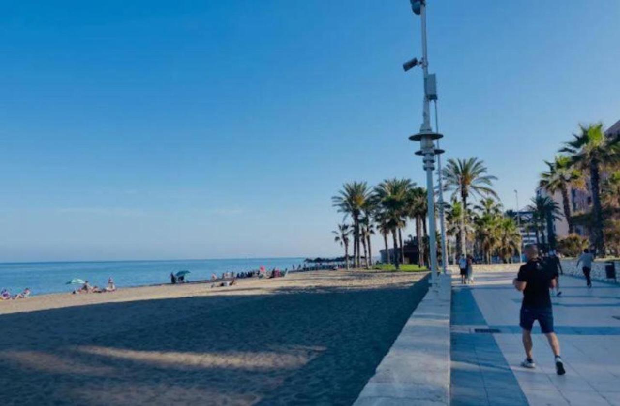 Holidays2Malaga Tomas De Echeverria 150 Mts To Beach & High Speed Wifi & Parking Lejlighed Eksteriør billede